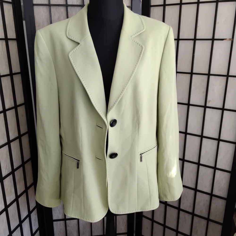 Tahari Green Blazer